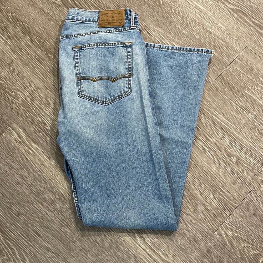 Light Wash Original Bootcut A&E Jeans!
